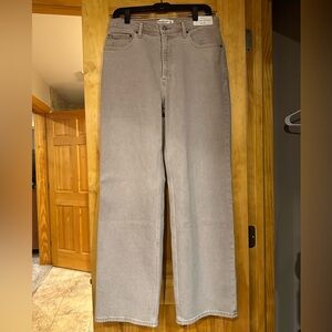 Abercrombie & Fitch High Rise 90s Relaxed Jean